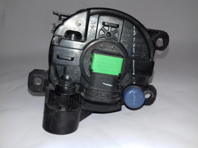 FARO ANTINIEBLA DELANTERO  FORD MONDEO 2015
