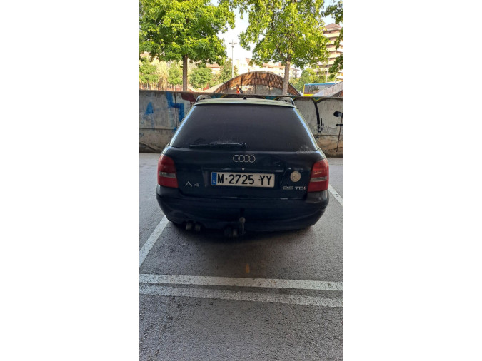 AUDI A4 Año : 2000