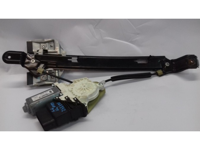 ELEVALUNAS TRASERO DERECHO SEAT LEON 2011