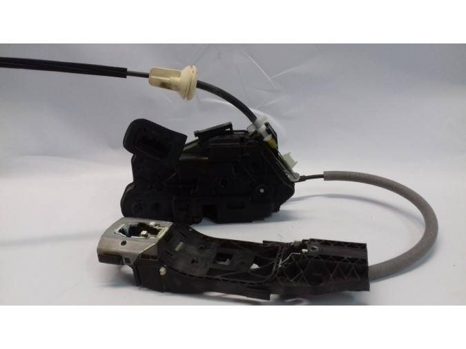 CERRADURA PUERTA DELANTERA IZQUIERDA VOLKSWAGEN GOLF 2010