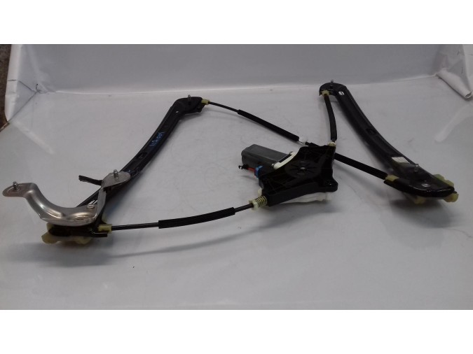 ELEVALUNAS DELANTERO DERECHO VOLKSWAGEN GOLF 2016