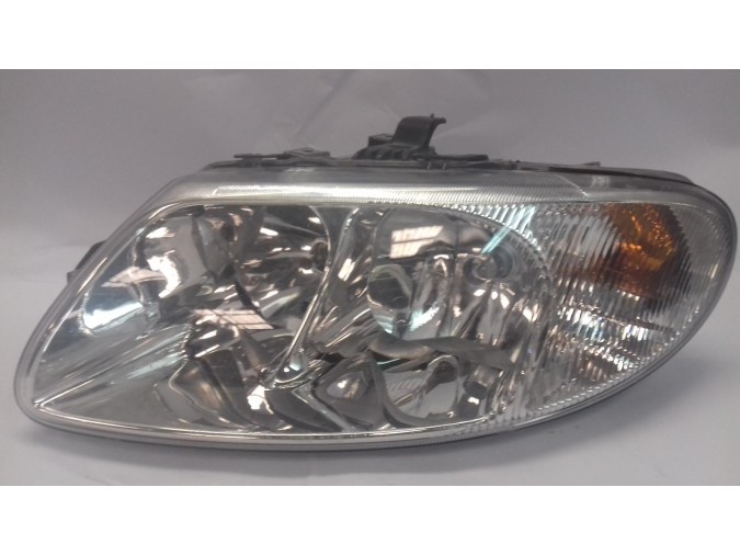 FARO DELANTERO IZQUIERDO CHRYSLER VOYAGER 2005