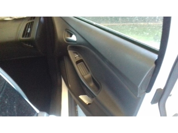 ELEVALUNAS TRASERO DERECHO FORD FOCUS 2017