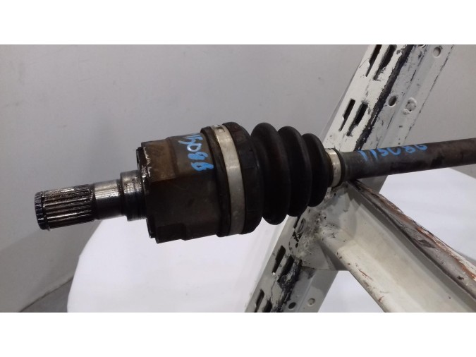 TRANSMISION DELANTERA DERECHA HYUNDAI I20 2012