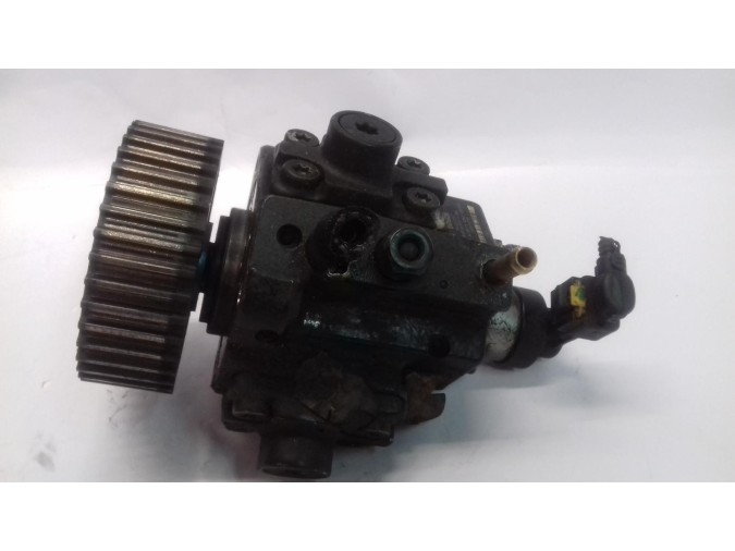 BOMBA INYECCIÓN OPEL ASTRA 2004