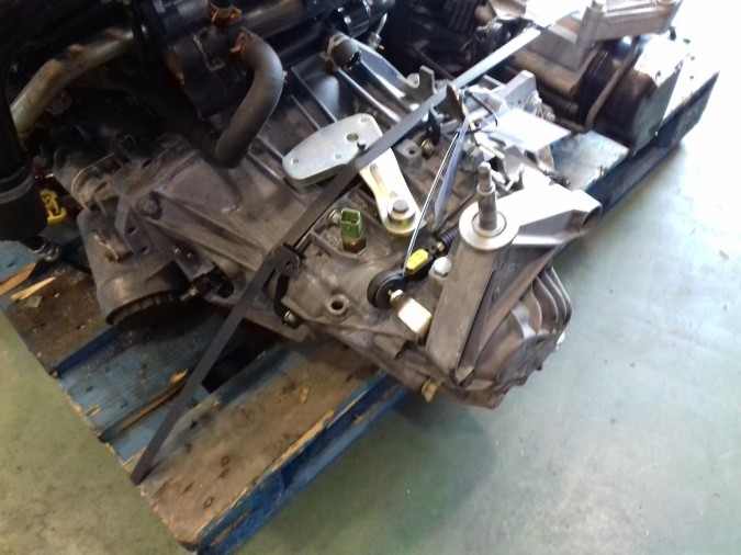 CAJA CAMBIOS RENAULT LAGUNA 2002