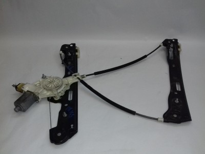 ELEVALUNAS DELANTERO DERECHO BMW SERIE 1 2005