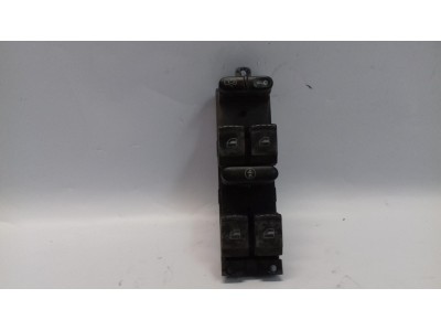 MANDO ELEVALUNAS DELANTERO IZQUIERDO VOLKSWAGEN PASSAT 2008