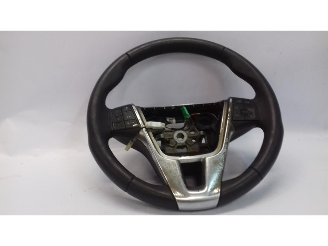 VOLANTE VOLVO XC60 2016