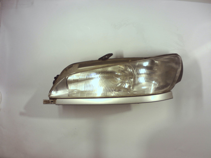 FARO DELANTERO IZQUIERDO PEUGEOT 307 2000