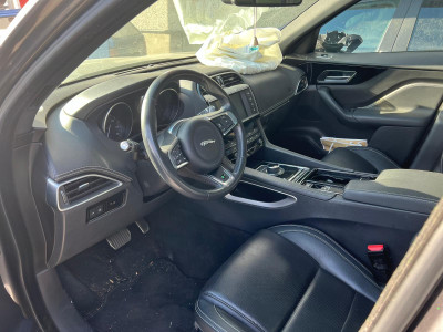 JAUGAR F-PACE R SPORT 2018