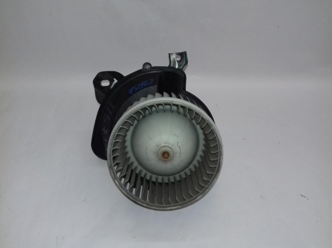 MOTOR DEL CALENTADOR SO OPEL CORSA 2016