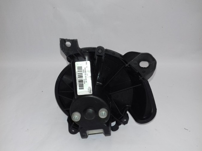 MOTOR DEL CALENTADOR SO OPEL CORSA 2016