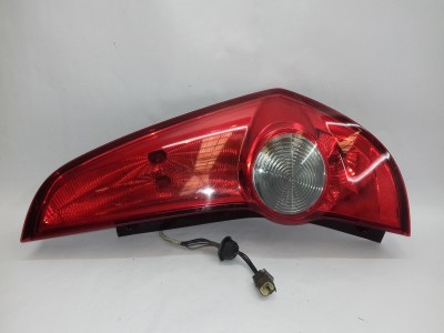 PILOTO TRASERO DERECHO OPEL AGILA 2008