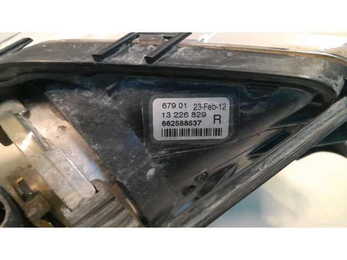 faro antiniebla derecho OPEL INSIGNIA SPORTS TOURER 2013