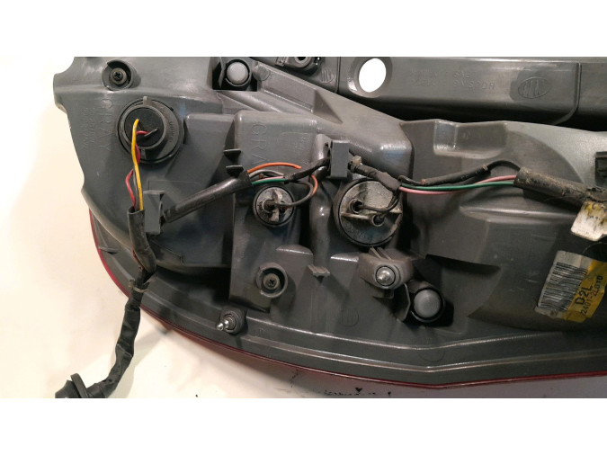 PILOTO TRASERO IZQUIERDO HYUNDAI I30 2007