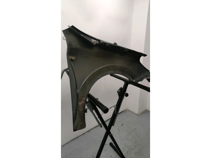 ALETA DELANTERA IZQUIERDA OPEL ASTRA GRIS 2009