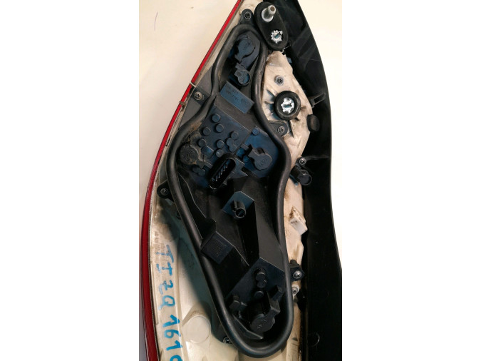 PILOTO TRASERO IZQUIERDO OPEL INSIGNIA 2009