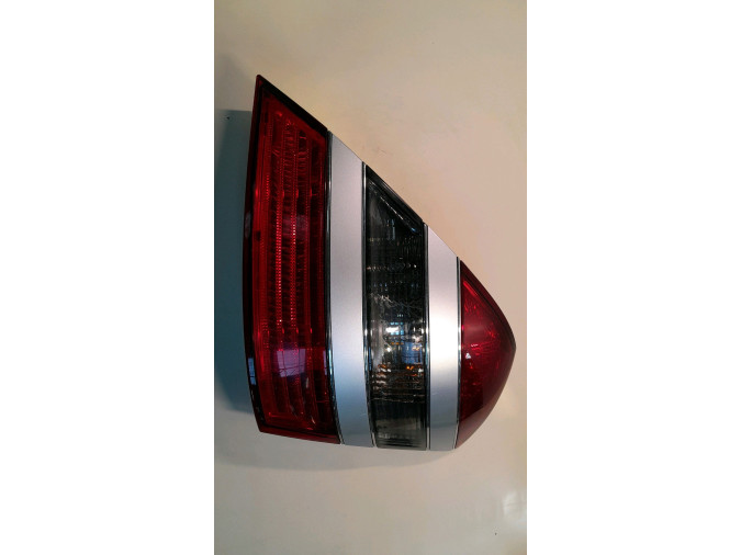 PILOTO TRASERO DERECHO MERCEDES S 320 CDI 2008