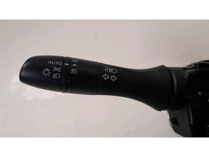 MANDO MULTIFUNCION NISSAN MICRA 2019