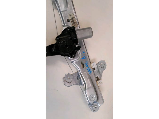 ELEVALUNAS TRASERO DERECHO NISSAN QASHQAI 2016