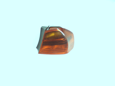 PILOTO TRASERO DERECHO BMW 320D 2005
