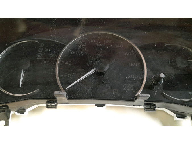 CUADRO INSTRUMENTOS LEXUS CT 200H 2016