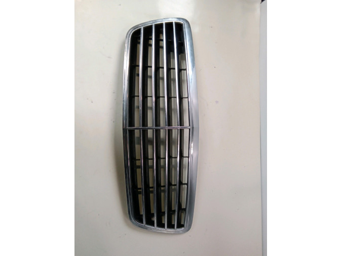 REJILLA DELANTERA MERCEDES E 430 4MATIC 2001