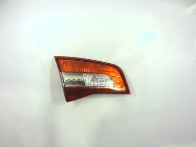 PILOTO TRASERO IZQUIERDO INTERIOR RENAULT KOLEOS 2010
