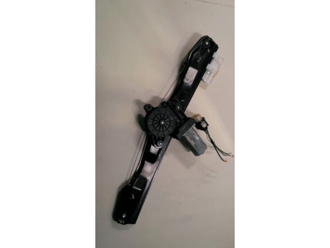 ELEVALUNAS TRASERO IZQUIERDO BMW 316D 2014