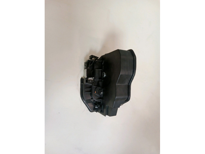 CERRADURA PUERTA TRASERA IZQUIERDA BMW 316D 2014