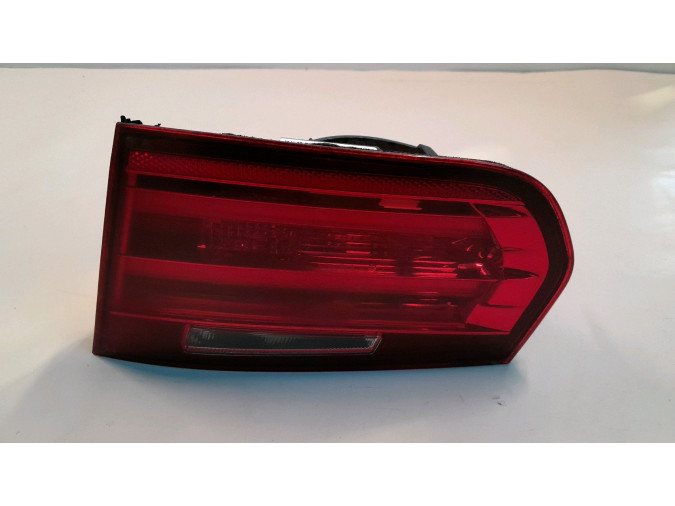 PILOTO TRASERO DERECHO BMW 316D 2014