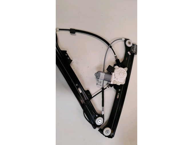 ELEVALUNAS DELANTERO DERECHO BMW SERIE 5 2005