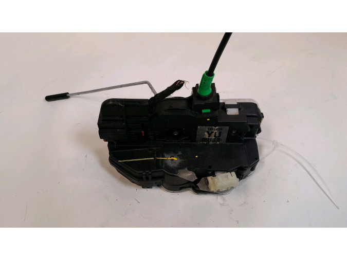 CERRADURA PUERTA TRASERA DERECHA OPEL INSIGNIA 2010