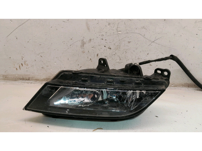 FARO ANTINIEBLA DELANTERO DERECHO SEAT TOLEDO 2016