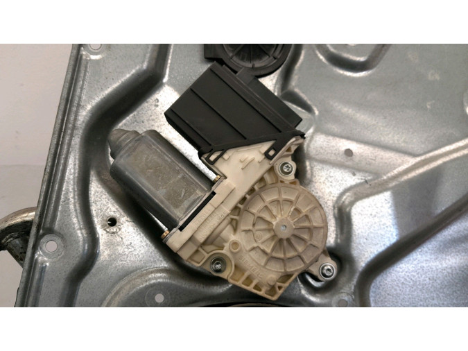 ELEVALUNAS DELANTERO DERECHO SEAT IBIZA 2005