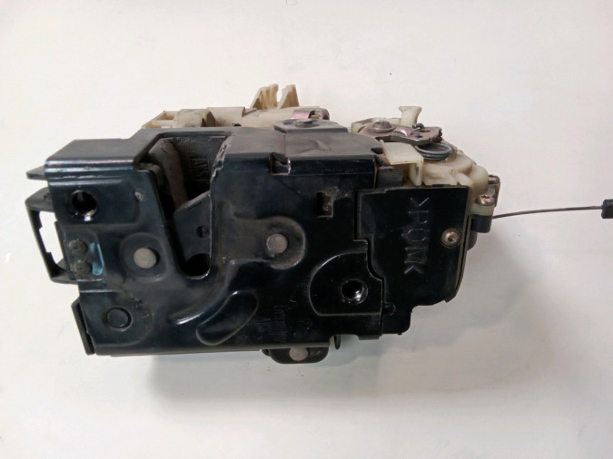CERRADURA PUERTA DELANTERA DERECHA SEAT IBIZA 2005
