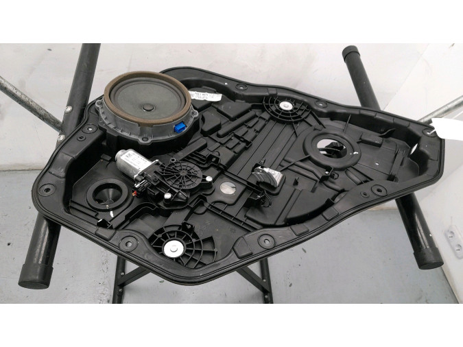 ELEVALUNAS TRASERO DERECHO HYUNDAI IONIQ 2016