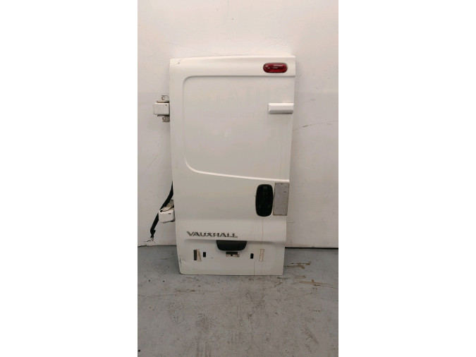 PUERTA TRASERA DE CARGA IZQUIERDA OPEL VIVARO BLANCA 2008