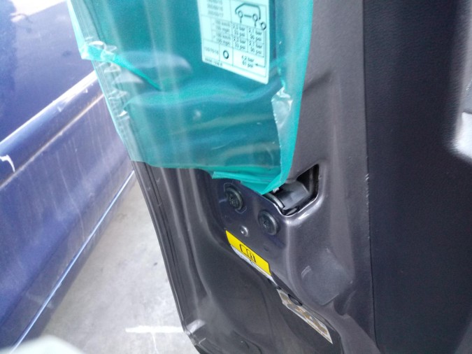 CERRADURA PUERTA DELANTERA IZQUIERDA RENAULT CAPTUR 2016