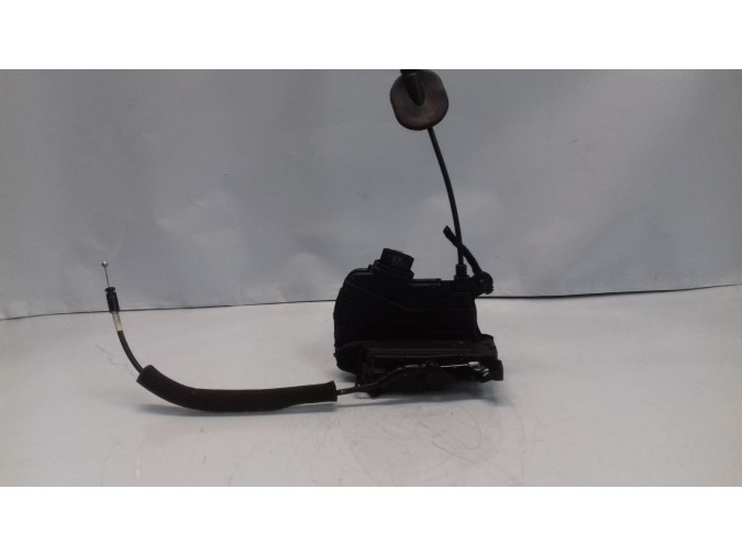 CERRADURA PUERTA DELANTERA DERECHA RENAULT CAPTUR 2016