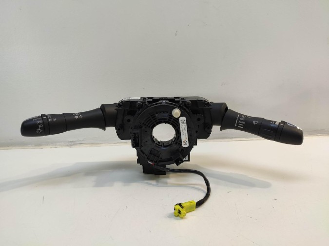 Mando Multifunción INFINITI Q50 2018