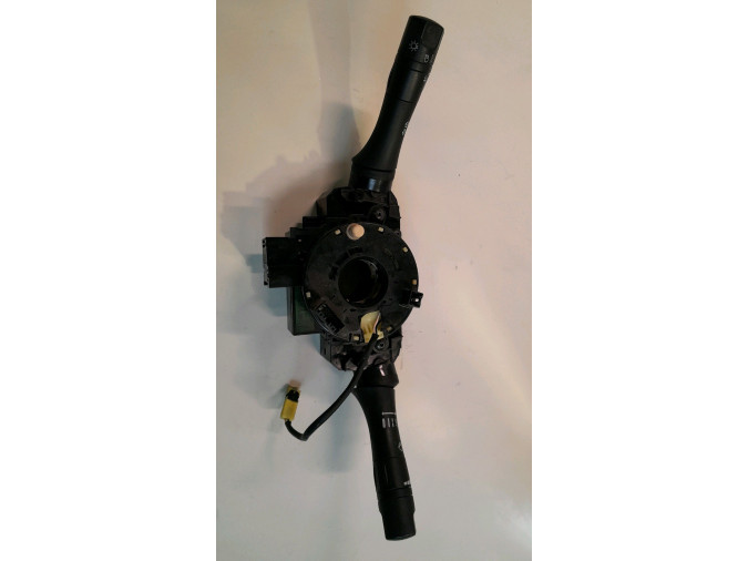 MANDO MULTIFUNCION NISSAN MICRA 2015