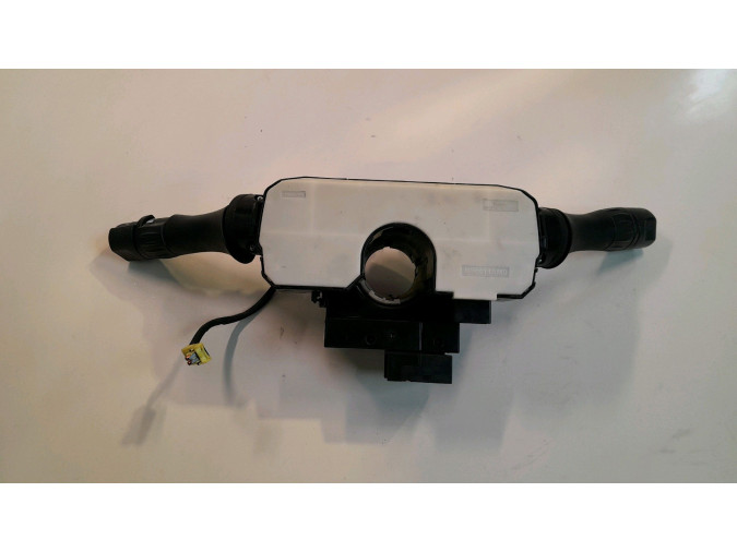 MANDO MULTIFUNCION NISSAN MICRA 2015