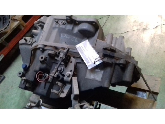 CAJA CAMBIOS VOLVO S40 2000