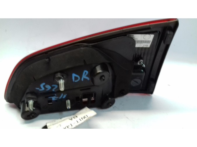 PILOTO TRASERO DERECHO FORD ECOSPORT 2017