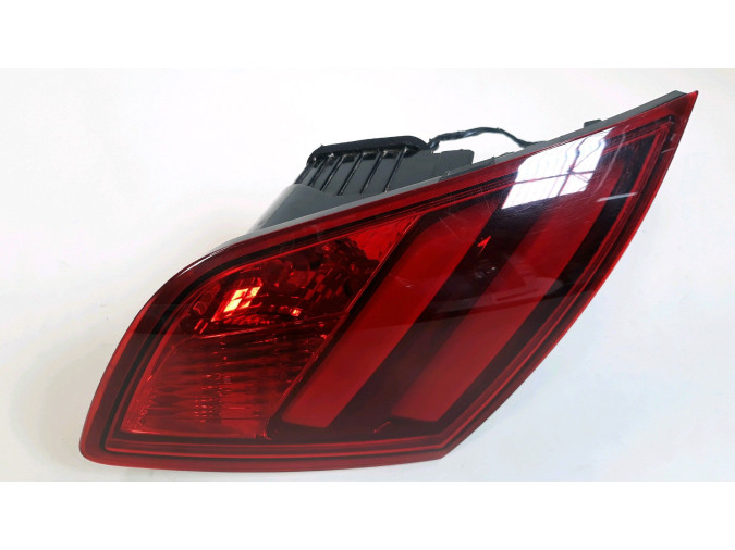 PILOTO TRASERO DERECHO INTERIOR PEUGEOT 308 2019