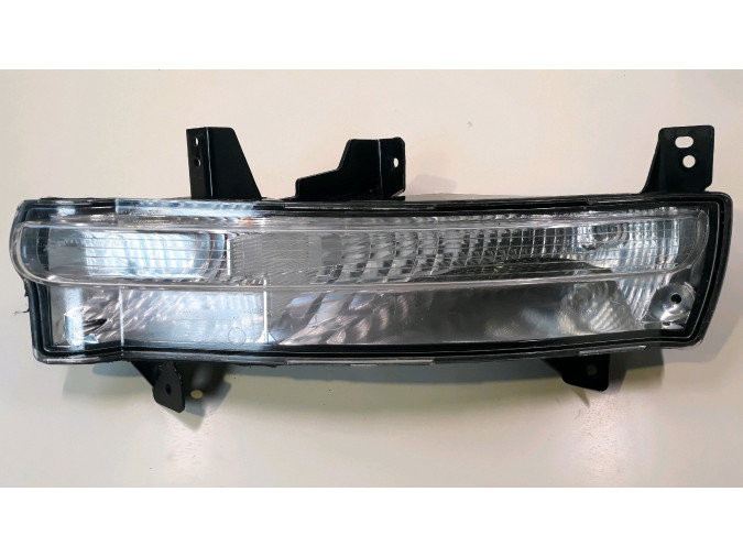 PILOTO INTERMITENTE DELANTERO DERECHO JEEP COMPASS 2020