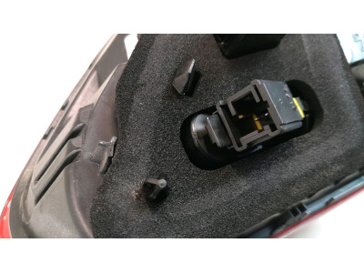 PILOTO TRASERO IZQUIERDO INTERIOR PEUGEOT 2008 2013