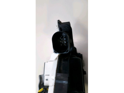 CERRADURA PUERTA TRASERA DERECHA SEAT IBIZA 2015
